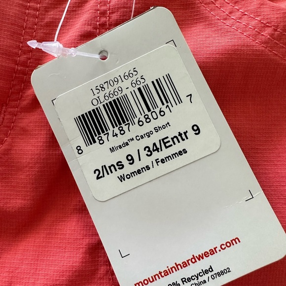 Women’s Mountain Hardwear Mirada Cargo Shorts - Size 2 - Picture 3 of 3